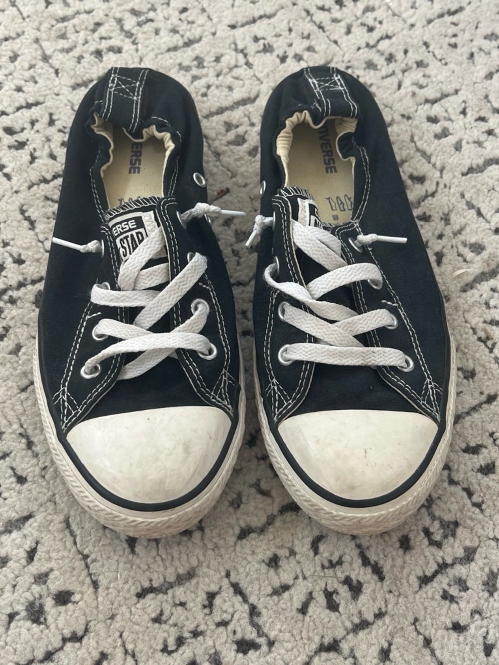 Converse black low top sneakers size 7.5